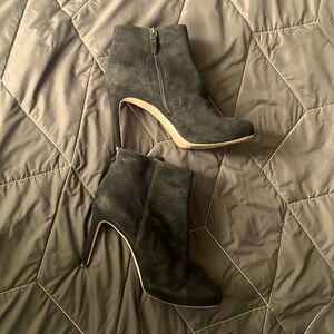 Via Spiga Women black leather upper suede pumps high heels zip man made lining 9